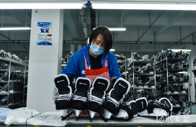 河北張家口 冰雪產(chǎn)業(yè)落地生根，戶外用品銷售迎發(fā)展新機(jī)